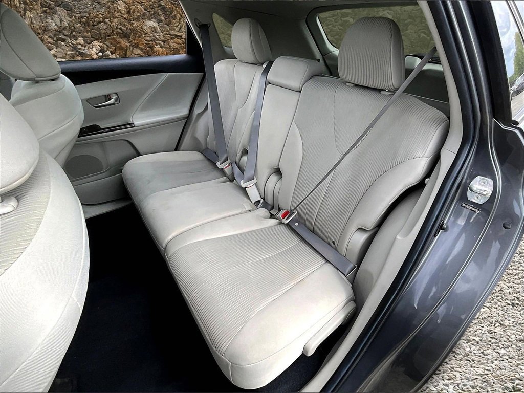 Used 2010 Toyota Venza image 23