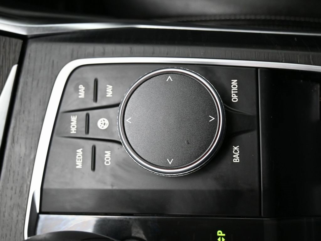 Used 2021 BMW 430i Convertible w/ Parking Assistance Package image 28