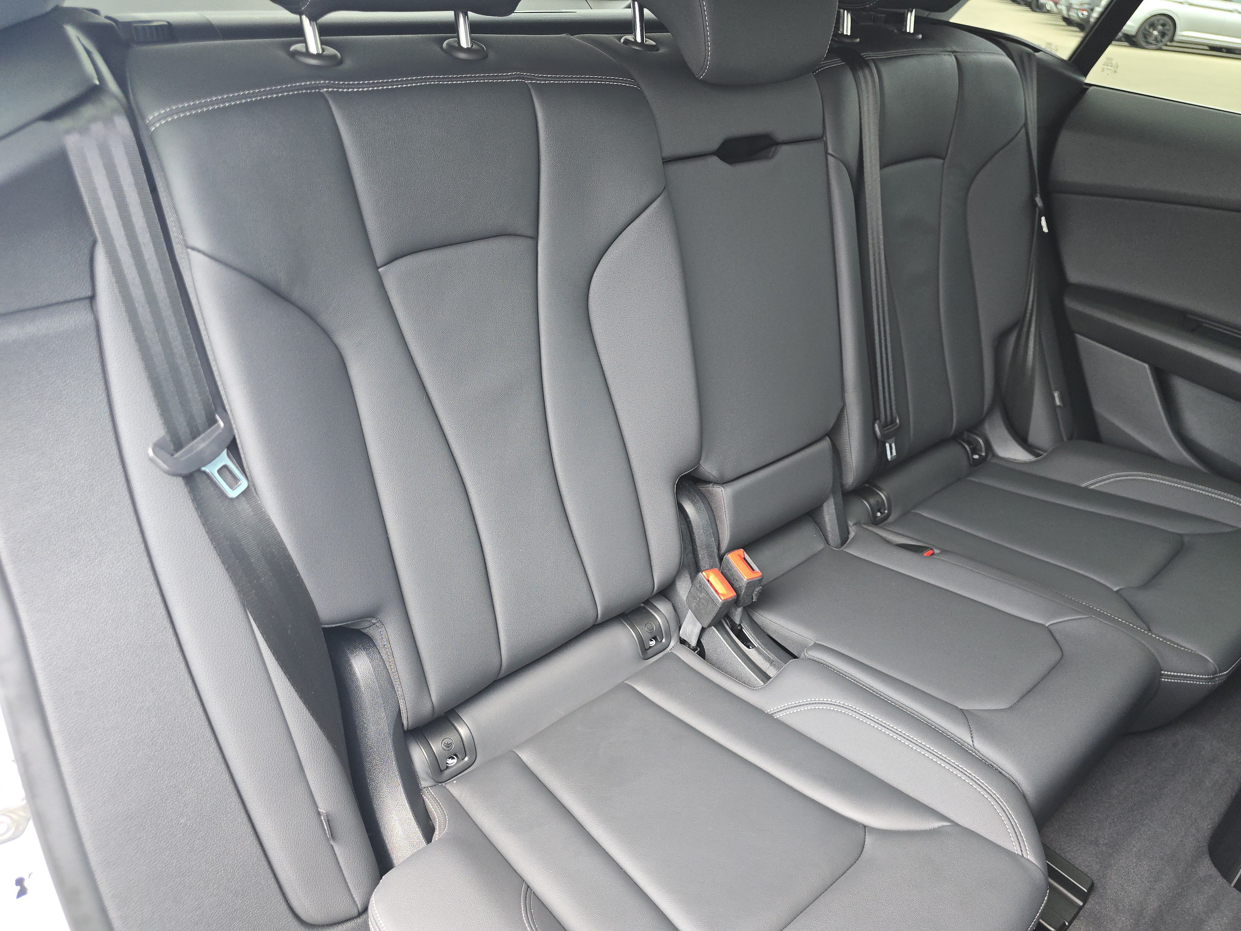 Certified 2023 Audi Q8 Premium AWD/4WD image 18