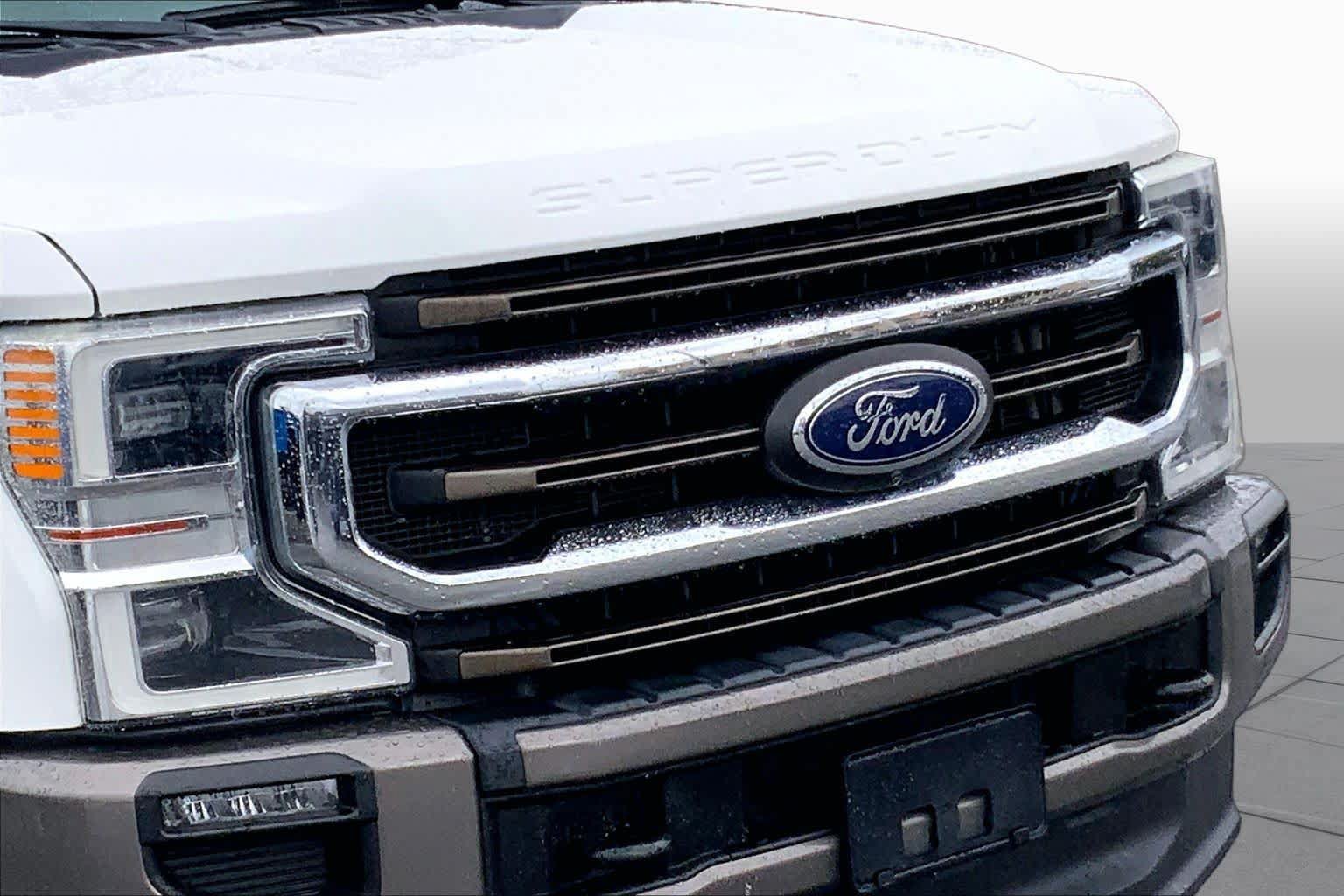 Used 2022 Ford F250 King Ranch w/ King Ranch Ultimate Package AWD/4WD image 27