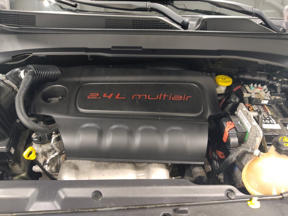 Used 2021 Jeep Compass Latitude FWD image 30