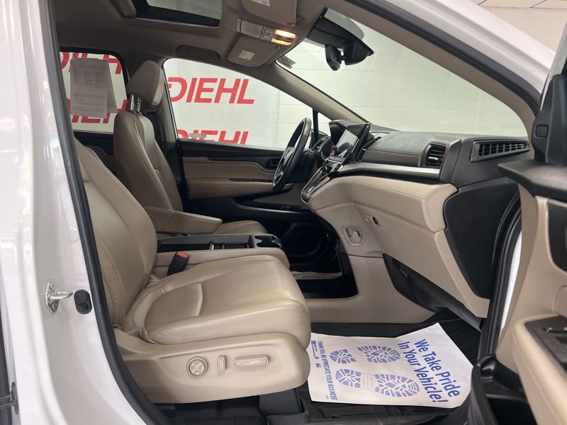 Used 2024 Honda Odyssey EX-L image 13
