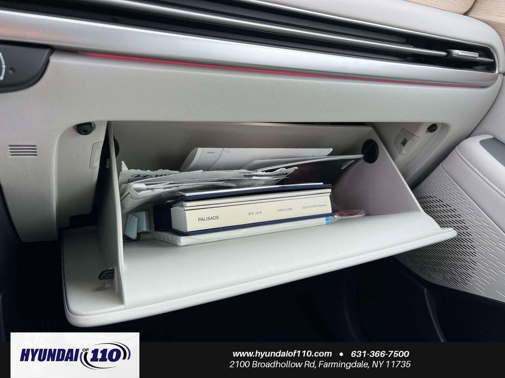 Used 2025 Hyundai Palisade Limited image 36