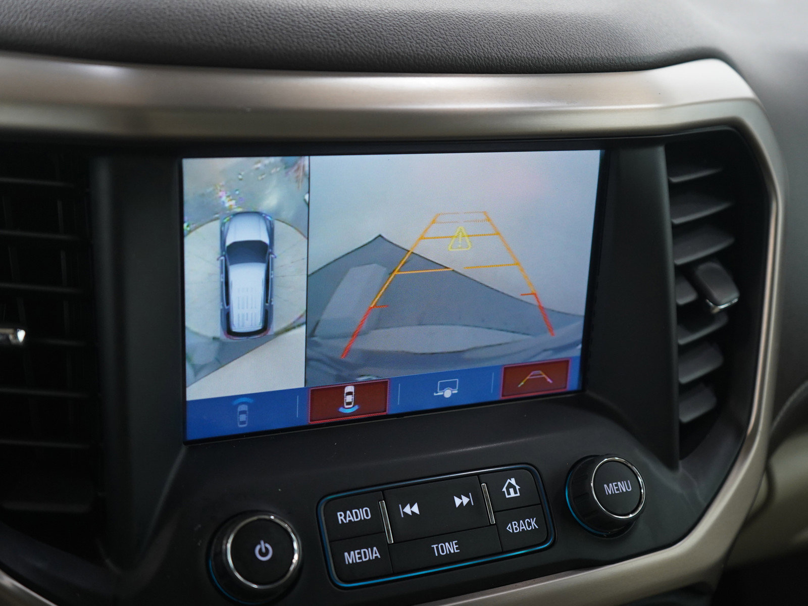 Used 2018 GMC Acadia Denali w/ Technology Package image 22