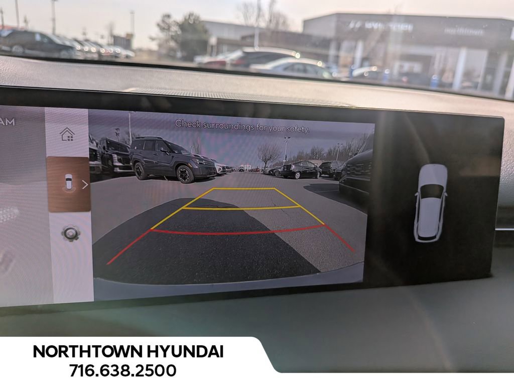 Used 2026 Genesis GV70 2.5T Select image 23