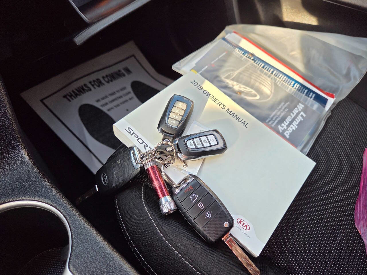 Used 2018 Kia Sportage LX image 17