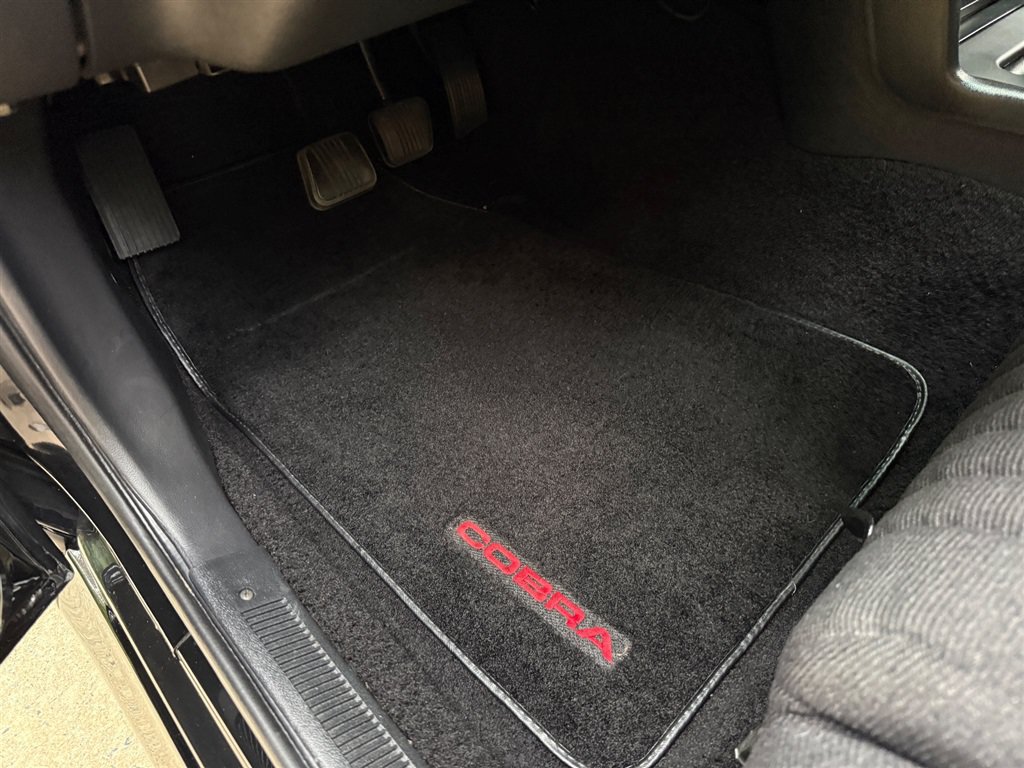 Used 1993 Ford Mustang Cobra RWD image 46