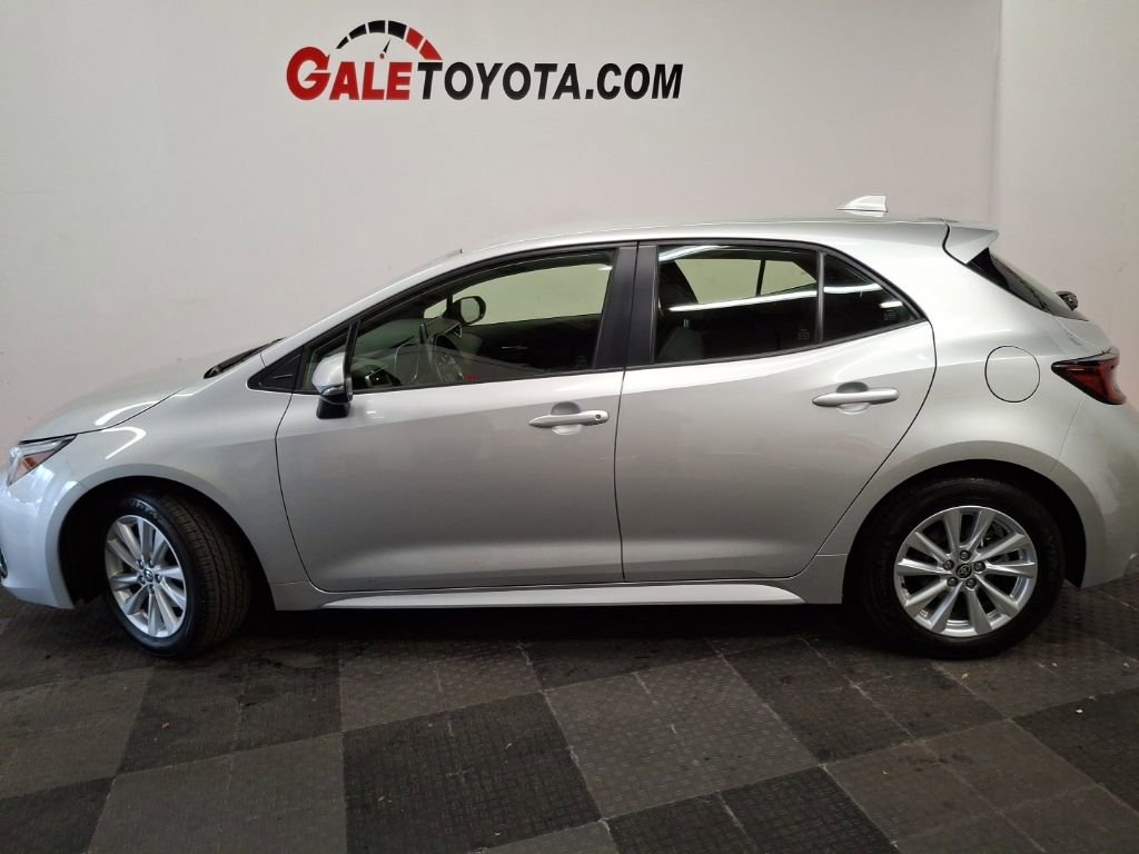 Used 2024 Toyota Corolla SE image 9