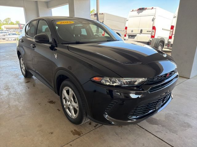 Used 2025 Dodge Hornet GT AWD/4WD image 9