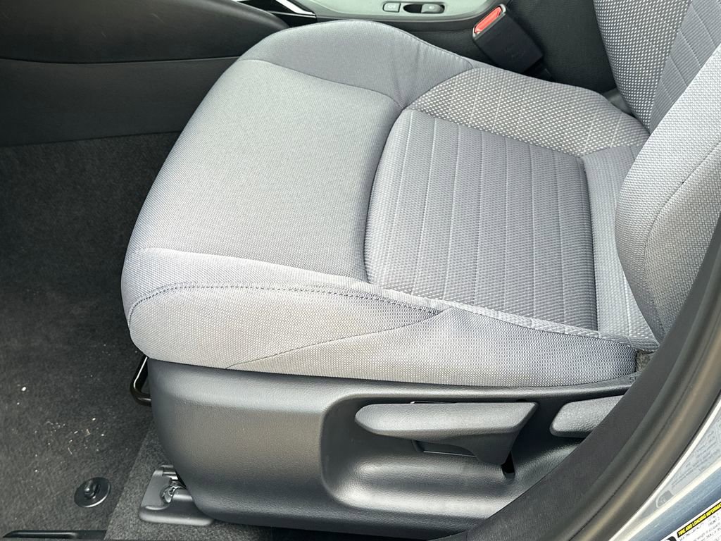 New 2026 Toyota Corolla SE FWD image 18