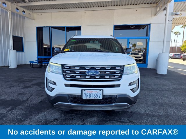 Used 2016 Ford Explorer XLT w/ Equipment Group 201A AWD/4WD image 2