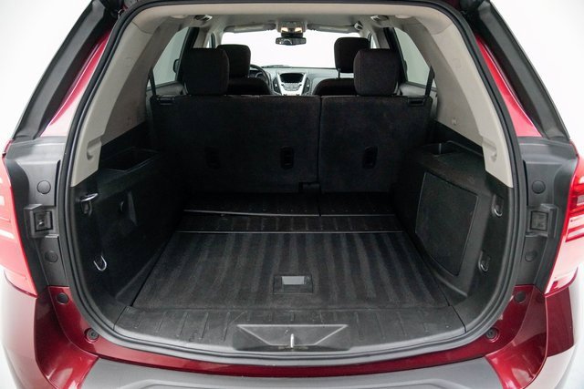 Used 2017 Chevrolet Equinox LT w/ Convenience Package image 8