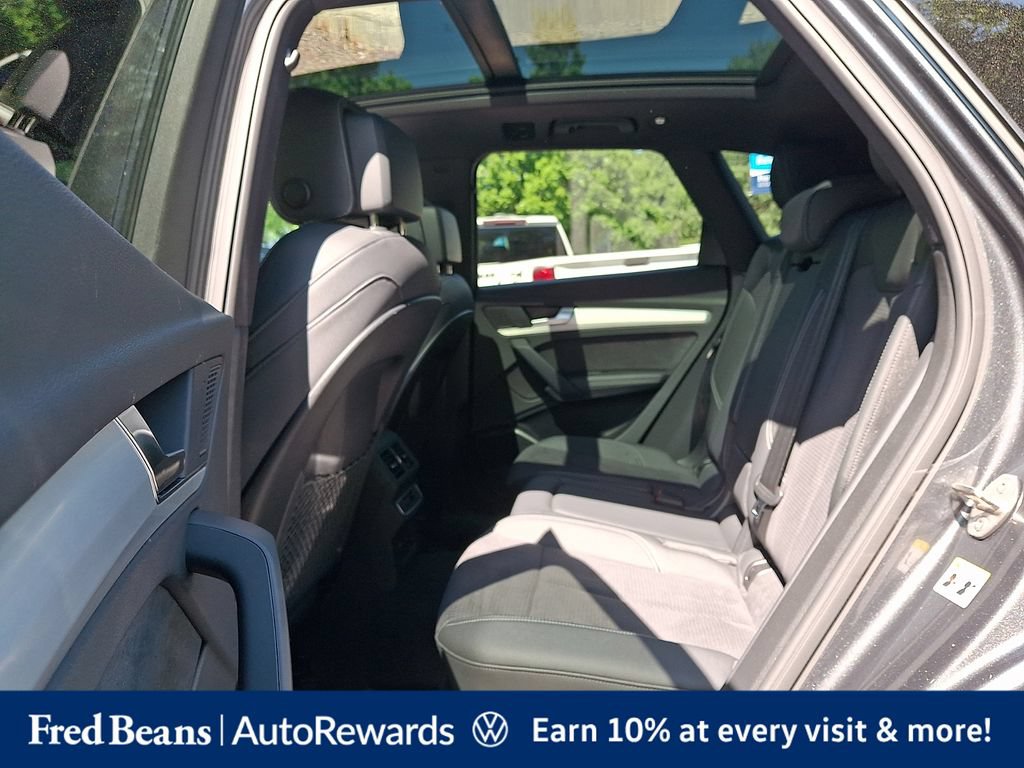 Used 2023 Audi Q5 e Premium Plus w/ Premium Plus Package AWD/4WD image 14