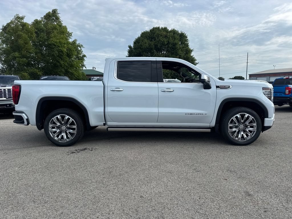 New 2026 GMC Sierra 1500 Denali w/ Denali Reserve Package AWD/4WD image 7