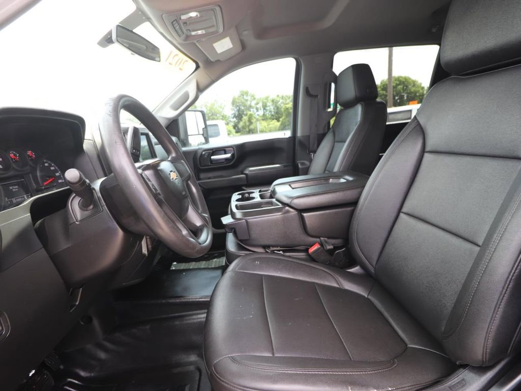 Used 2021 Chevrolet Silverado 3500 W/T w/ WT Convenience Package AWD/4WD image 2