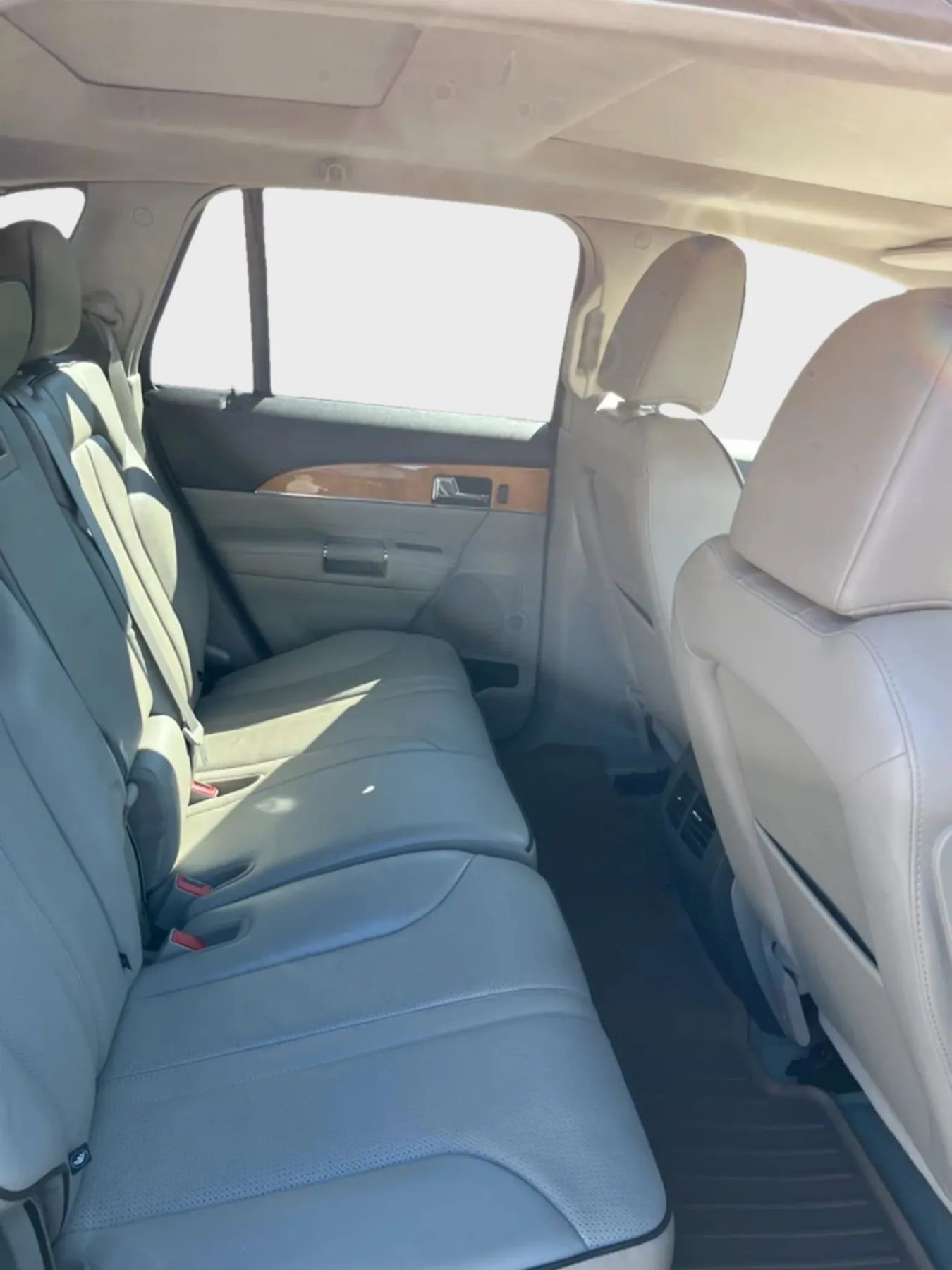 Used 2011 Lincoln MKX AWD w/ 102A Rapid Spec Order Code image 11