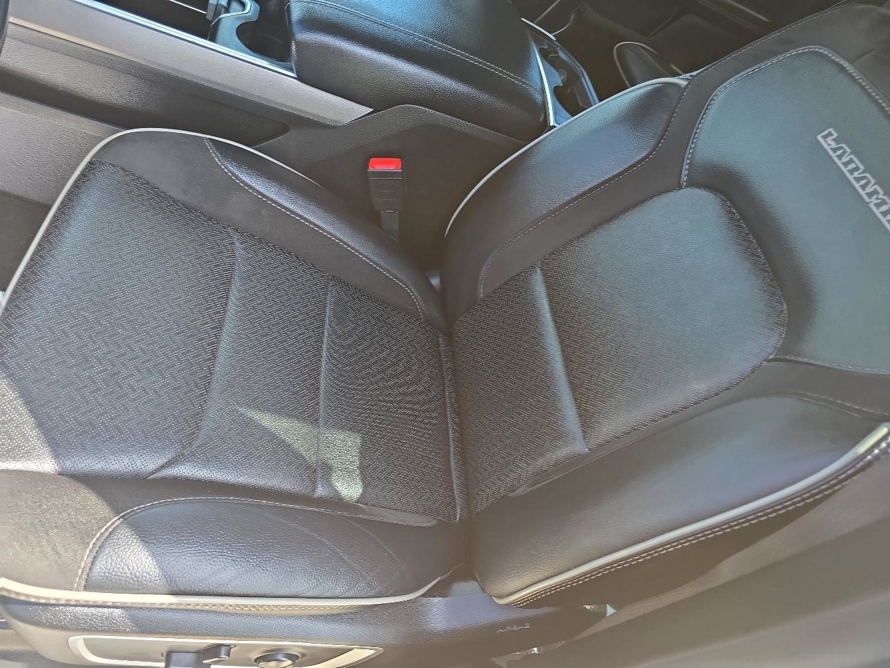 Used 2023 RAM 1500 Laramie AWD/4WD image 25