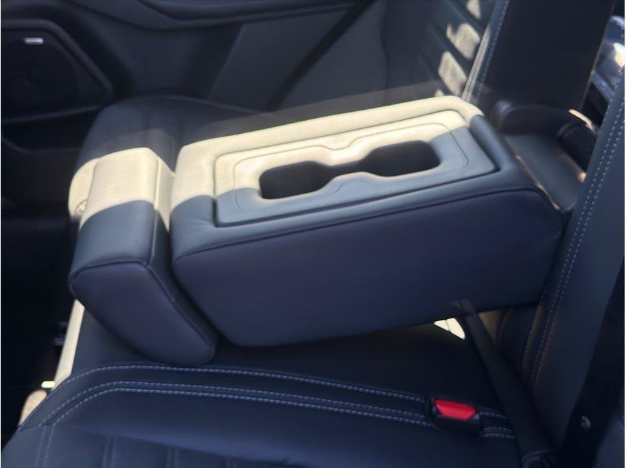 New 2026 Mitsubishi Outlander SE FWD image 22
