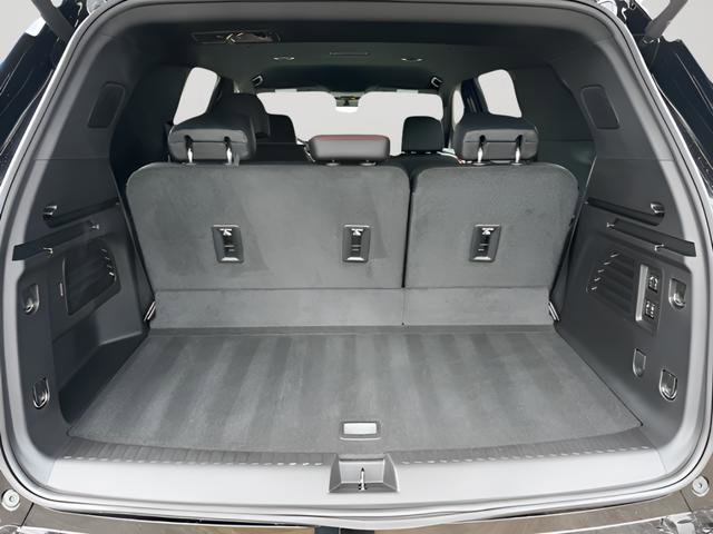New 2026 Chevrolet Traverse RS image 7