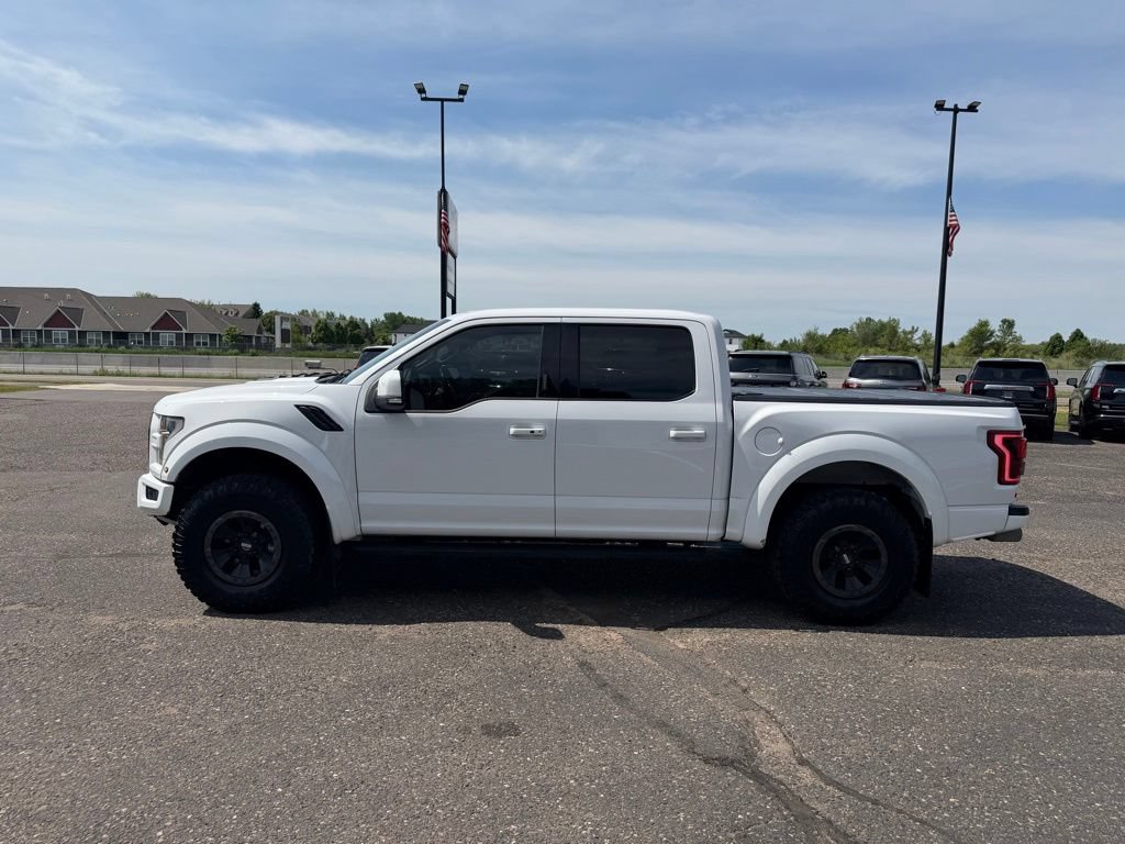 Used 2018 Ford F150 Raptor w/ Equipment Group 802A Luxury AWD/4WD image 11