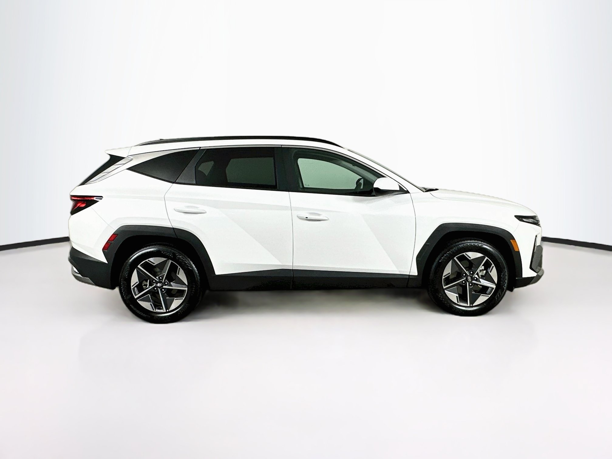 Used 2026 Hyundai Tucson SEL Plus FWD image 10