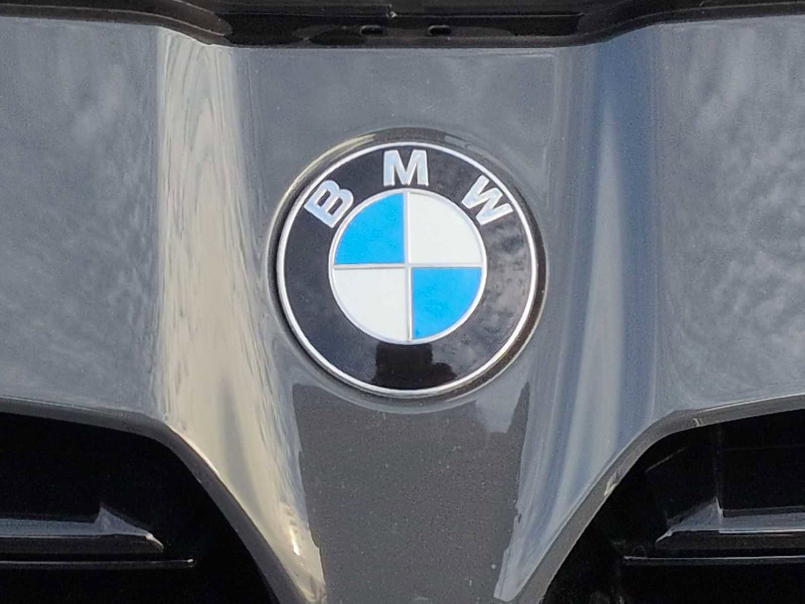 Used 2025 BMW M4 xDrive Competition image 11