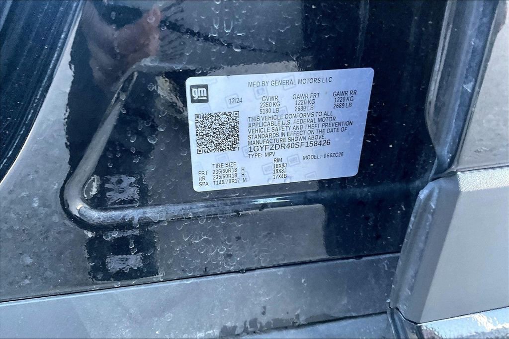 Used 2025 Cadillac XT4 Premium Luxury image 32