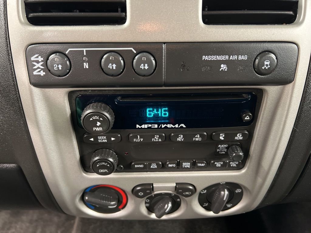 Used 2009 Chevrolet Colorado LT w/ LT Preferred Equipment Group image 9