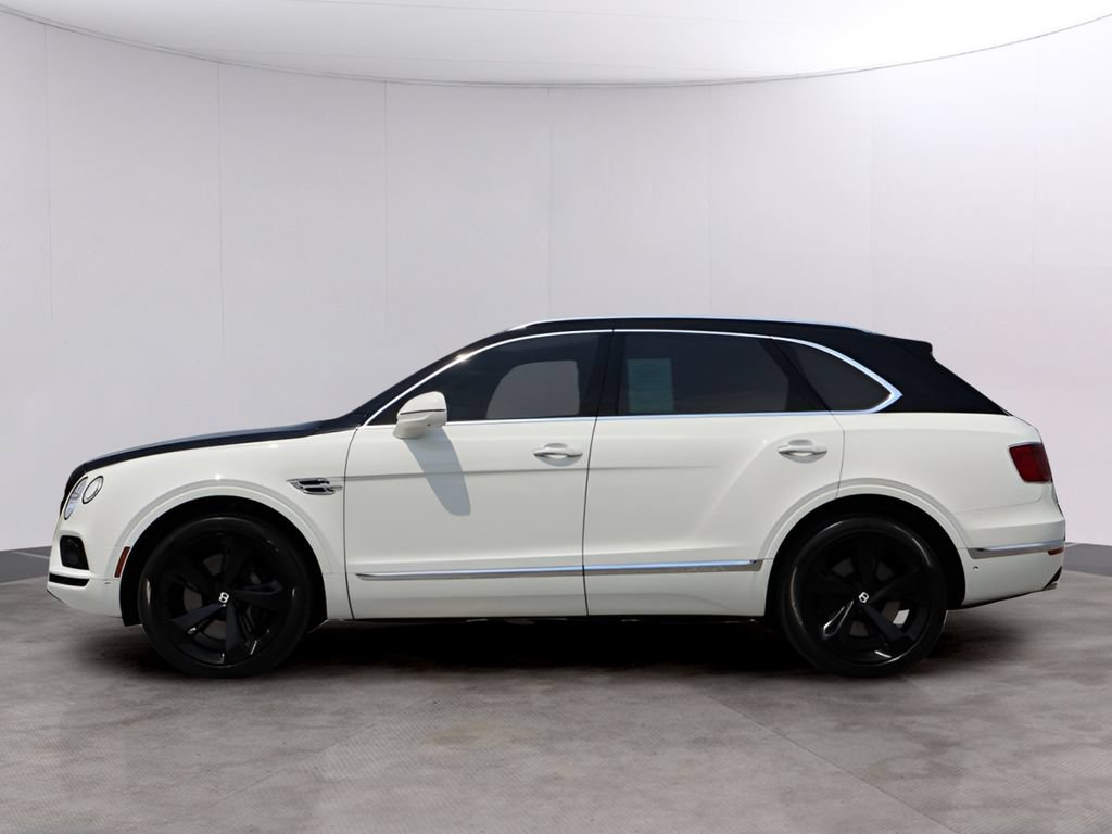 Used 2018 Bentley Bentayga AWD/4WD image 4