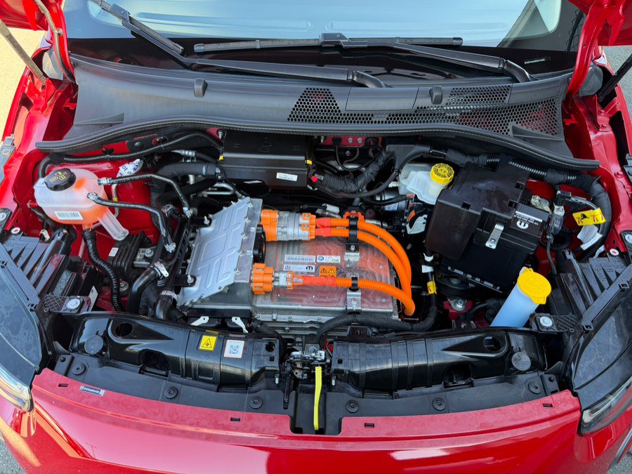 Used 2024 FIAT 500 e (RED) image 45