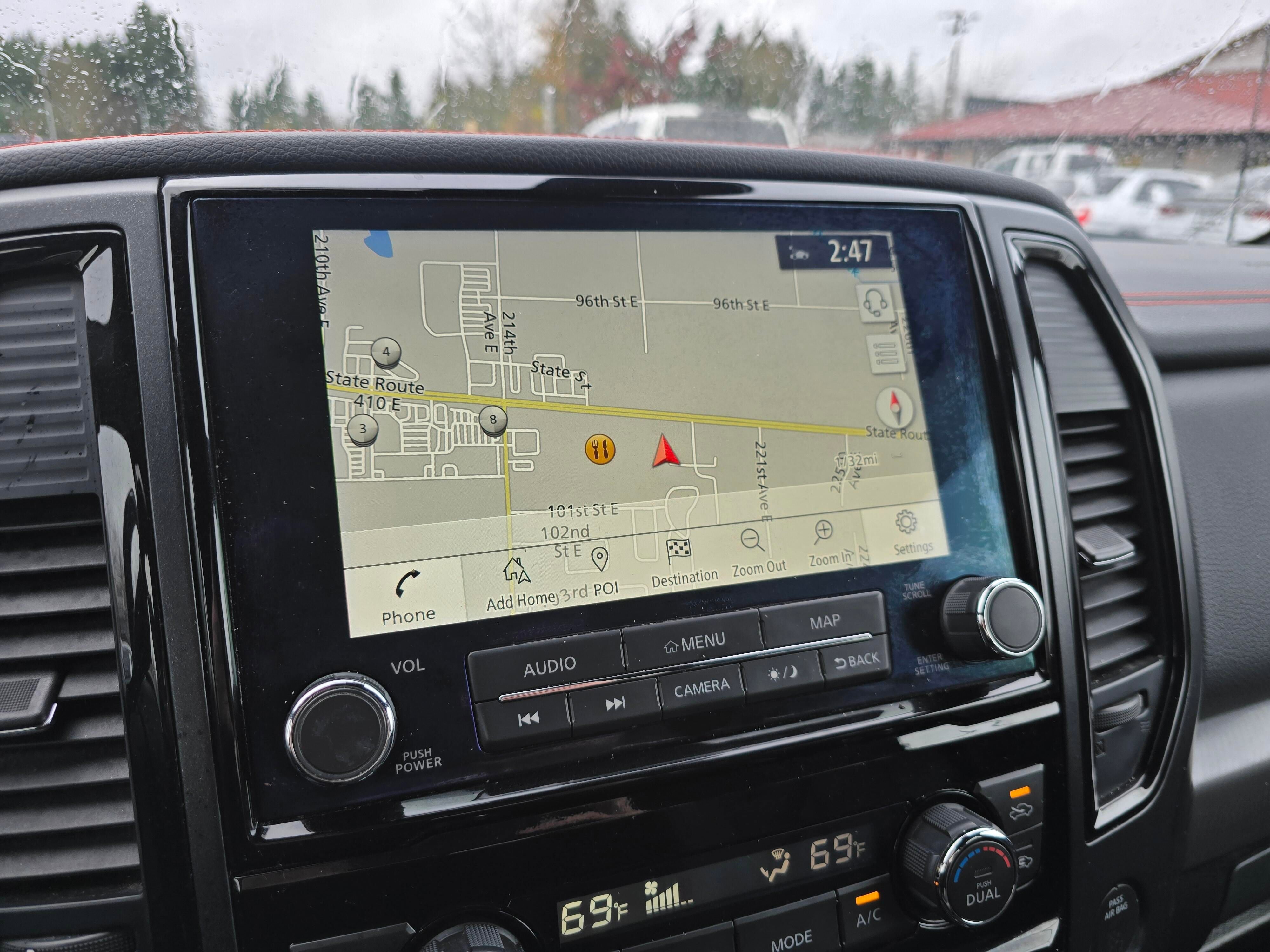 Used 2021 Nissan Titan PRO-4X w/ Pro-4x Convenience Package image 15