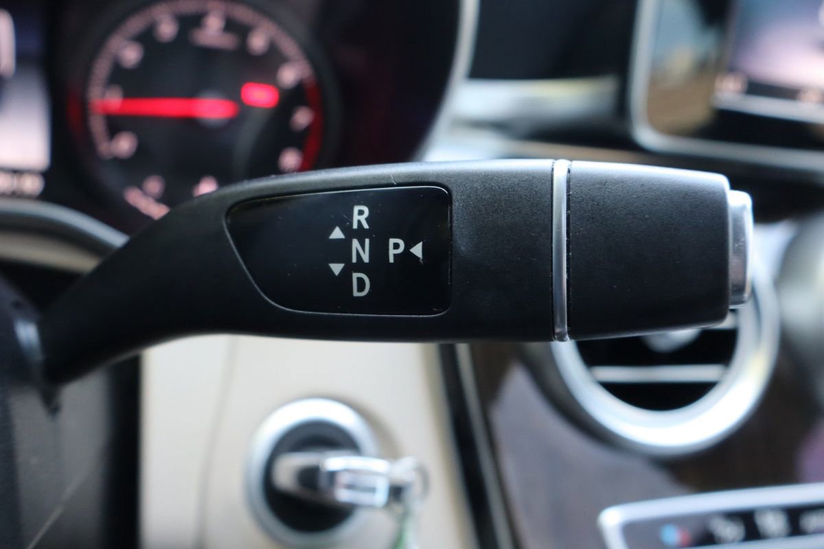 Used 2018 Mercedes-Benz C 300 4MATIC Sedan w/ Premium Package image 33