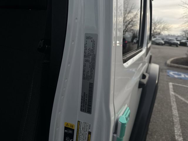 Used 2024 Jeep Wrangler Unlimited Sport AWD/4WD image 35