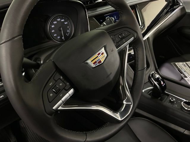 Certified 2025 Cadillac XT6 Sport w/ Technology Package image 16