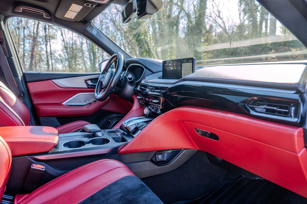 Used 2023 Acura MDX A-Spec image 33