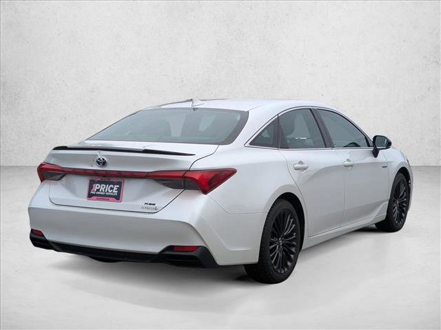 Used 2020 Toyota Avalon XSE w/ All Weather Liner Package image 5