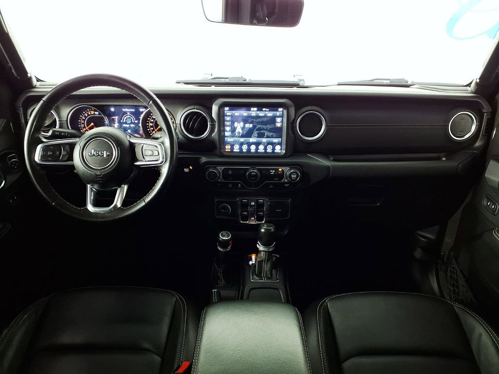 Used 2021 Jeep Gladiator Overland AWD/4WD image 14