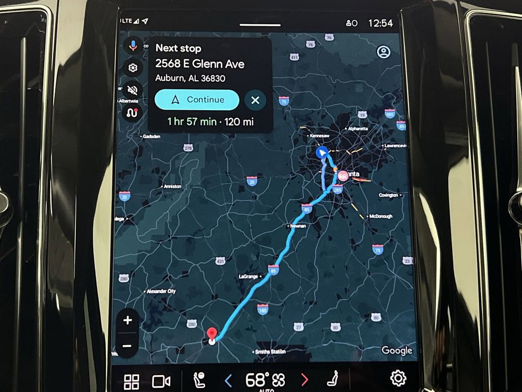 Certified 2025 Volvo XC60 B5 Core w/ Climate Package image 22