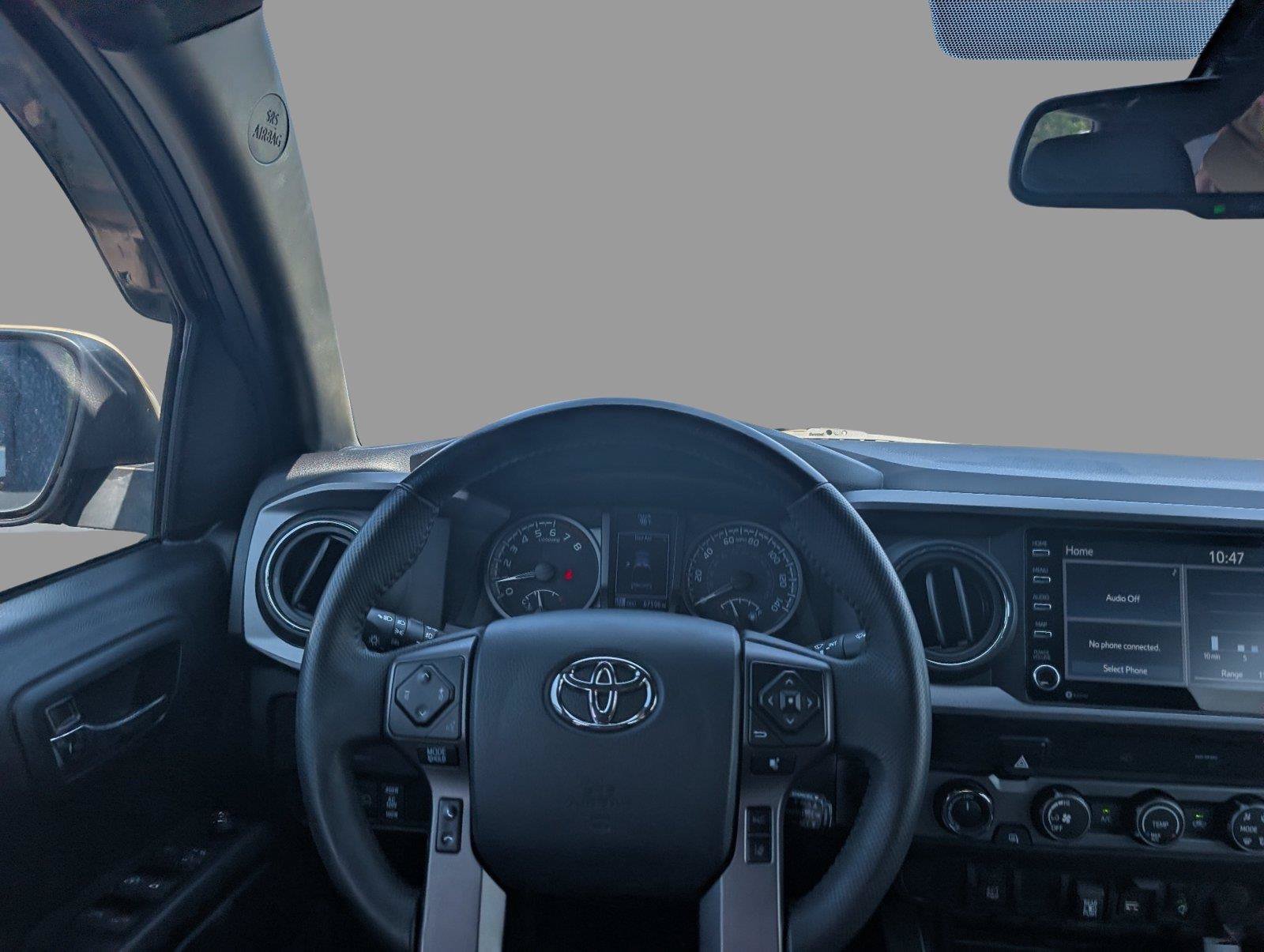 Used 2020 Toyota Tacoma TRD Sport AWD/4WD image 36
