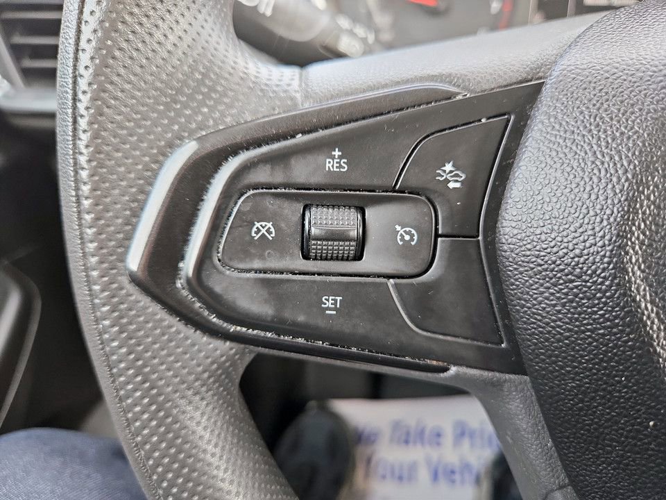 Used 2021 Chevrolet TrailBlazer LT w/ Convenience Package FWD image 18