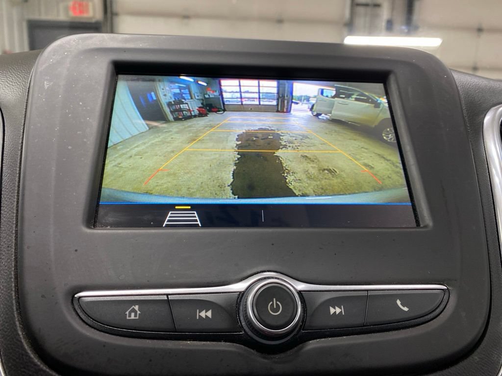 Used 2019 Chevrolet Equinox LS w/ LS Convenience Package AWD/4WD image 44