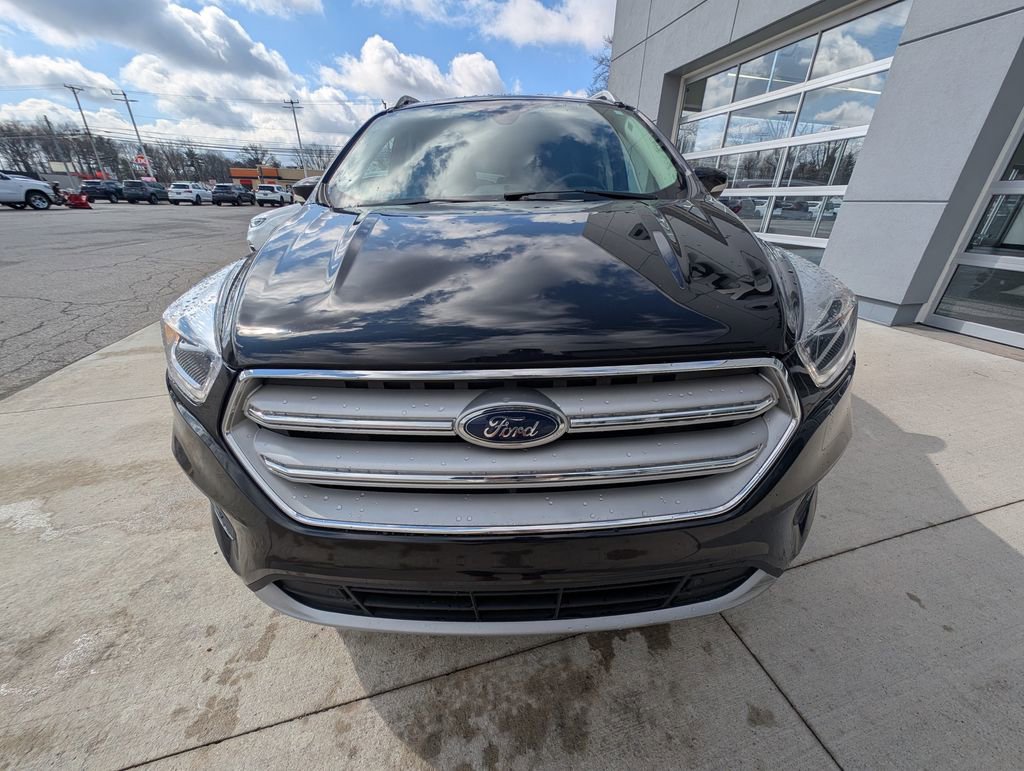 Used 2019 Ford Escape Titanium image 9