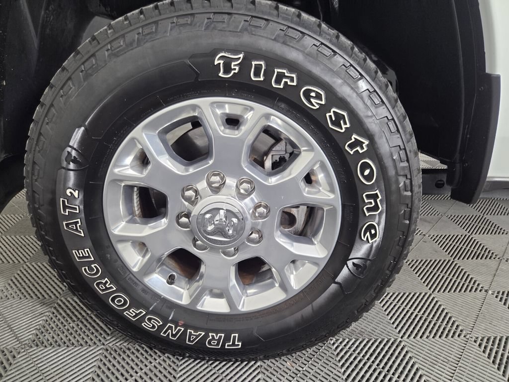 Used 2024 RAM 2500 Laramie w/ Safety Group AWD/4WD image 8