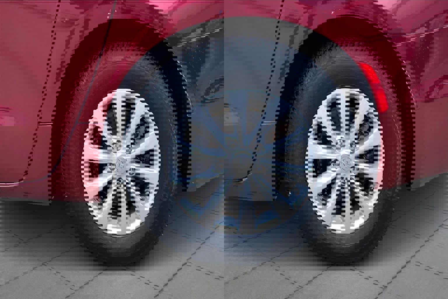 Used 2018 Chrysler Pacifica Touring Plus image 10