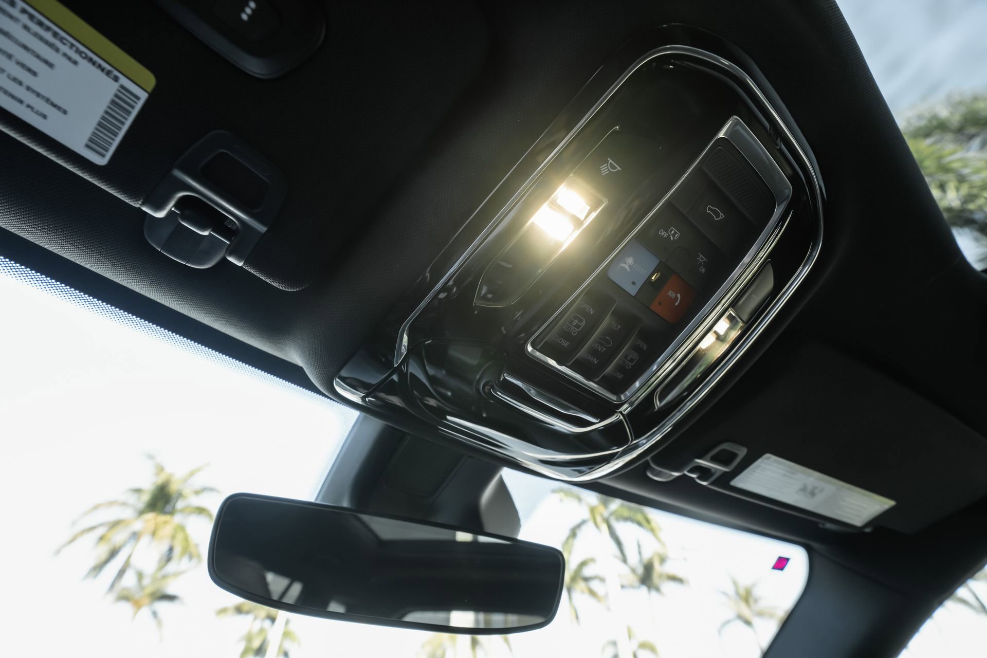 Used 2024 Jeep Grand Cherokee L Overland w/ Trailer Tow Package image 20