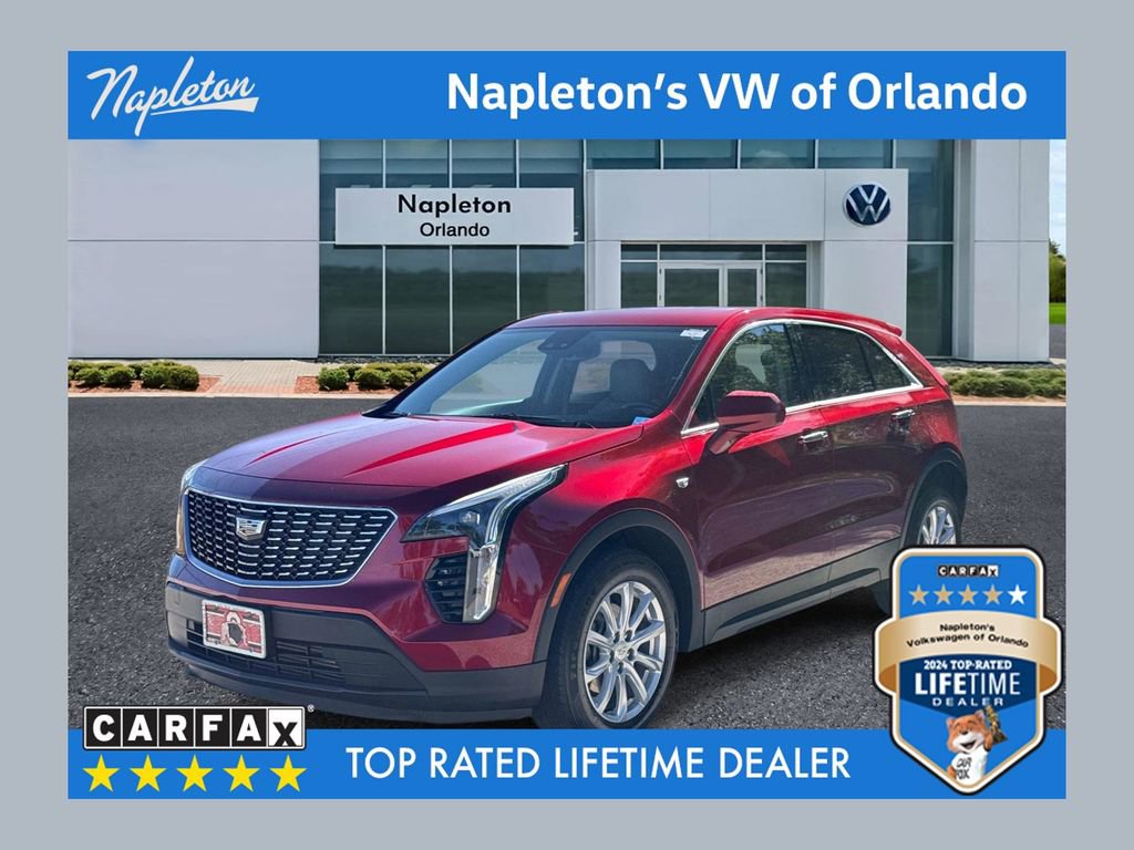 Used 2023 Cadillac XT4 Luxury w/ Cold Weather Package FWD image 1