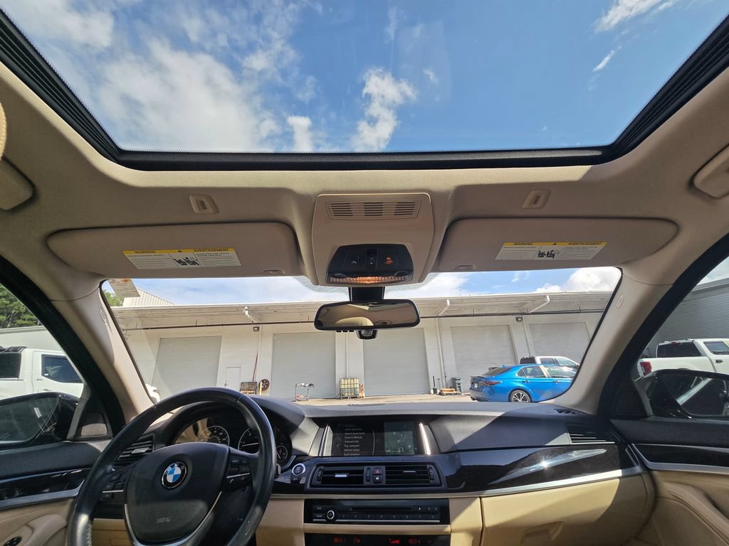 Used 2014 BMW 535d Sedan RWD image 10