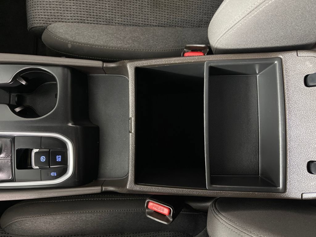 Certified 2020 Hyundai Santa Fe SE image 26