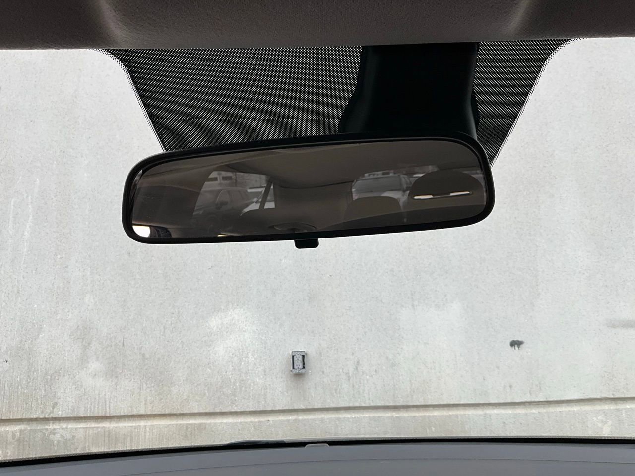 Used 2025 Hyundai Venue SEL image 16