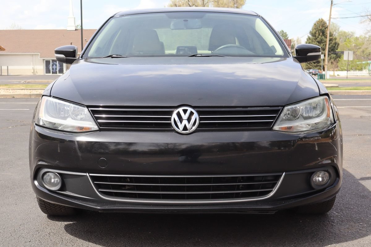 Used 2012 Volkswagen Jetta SEL FWD image 13